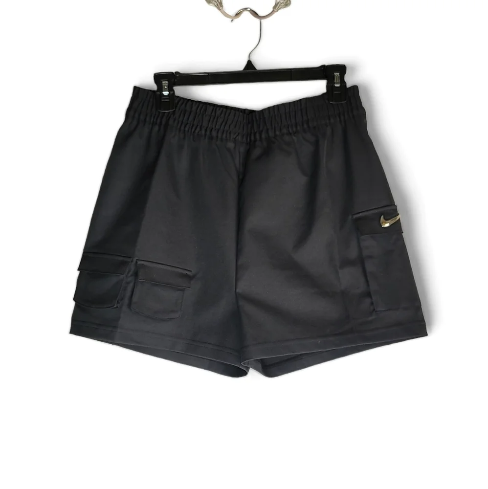 Women's Nike Sportswear Swoosh High Rise Cargo Shorts, Black - Medium - Picture 4 of 12